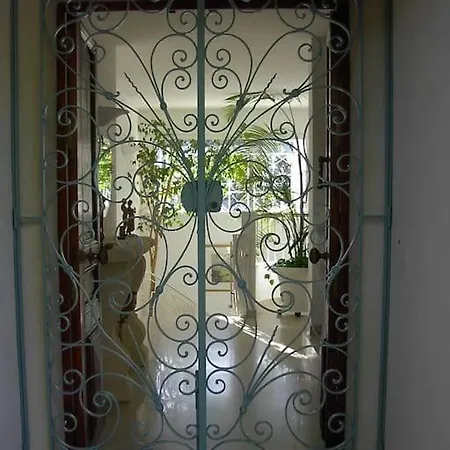 فيلة Dans Villa Spa Hammam Sauna Piscine, 5 Chambres جوان ليه باه